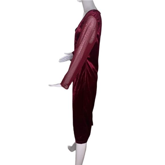 BloomChic NWT See Thru Sequined Long Sleeve V-Neck Burgundy Size 14-16 - Picture 7 of 15